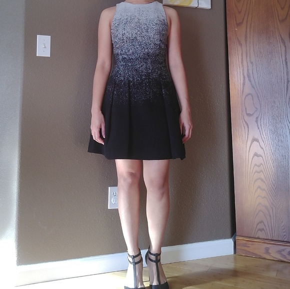 Armani Exchange Ombre Flare Dress - Picture 7 of 8